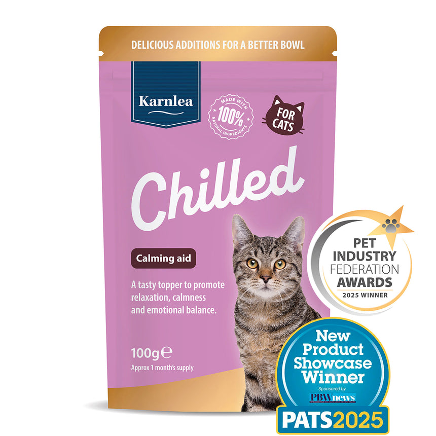 Karnlea Chilled calming aid food topper for cats in a 100 g resealable pouch